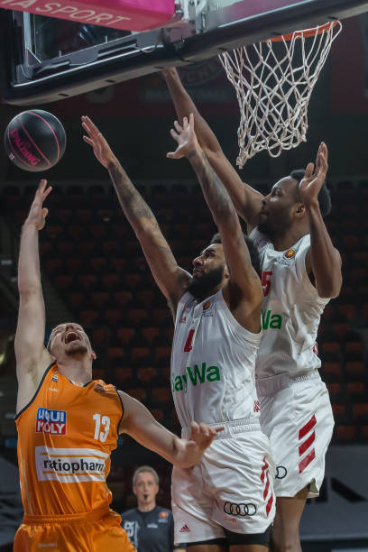 间较高比例 间较高比例